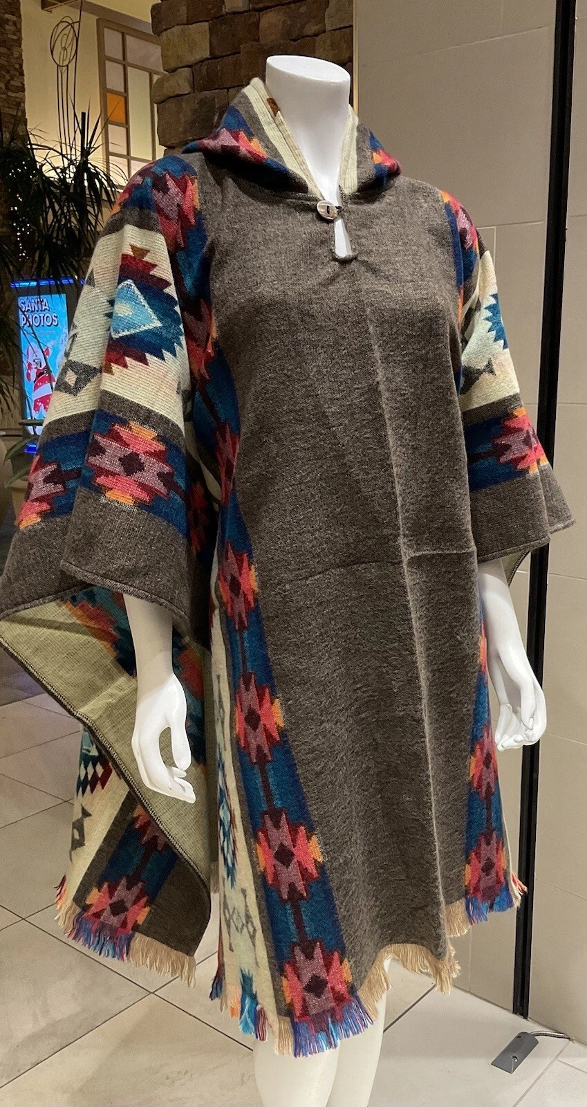 HANDMADE ALPACA WOOL PONCHO, Navajo Geometric, Very Soft And Warm, One Size