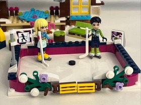 LEGO FRIENDS: Snow Resort Ice Rink (41322) Complete With Minifigures