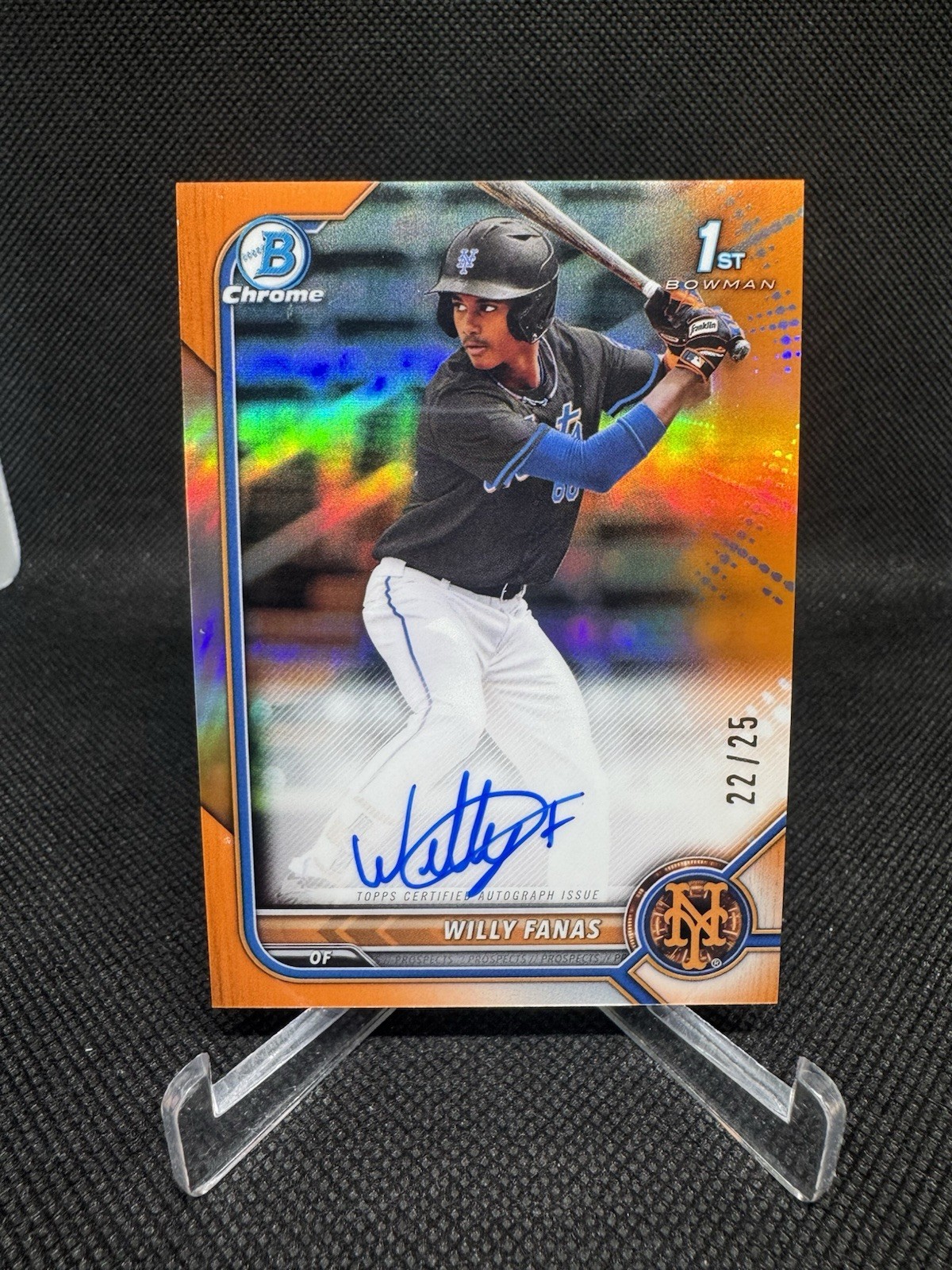 2022 Bowman Chrome Willy Fanas Prospect Auto #CPA-WF Orange Refractor /25 (RC)