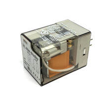 Allen Bradley 700-HAX2A1 Ser. D Direct Plug-In Relay 8-Pin