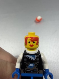 Lego Ice Planet 2002 Doctor Kelvin Minifigure w/ Helmet & Pack 6973 6983 sp017