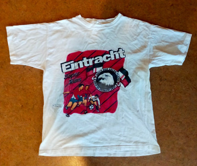 Eintracht Frankfurt Super Team T-Shirt Weiß Gr. L Hoch der Adler fliegt