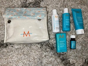 Moroccanoil Hydration 5 Piece Travel Set NEW W Magnetic Close Case $58 MSRP