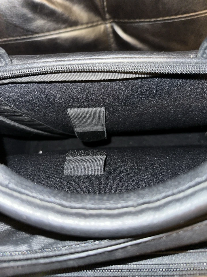 Maletín profesional Dell negro estuche acolchado para computadora portátil Foto 4 de 4