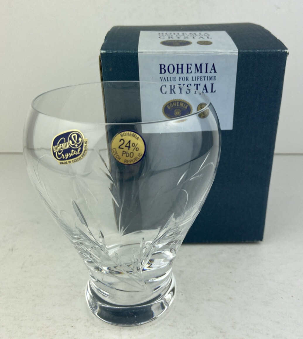 Sklo Bohemia Crystal Glass, Delicate Vase, 13cm Tall Czech Republic, New & Boxed