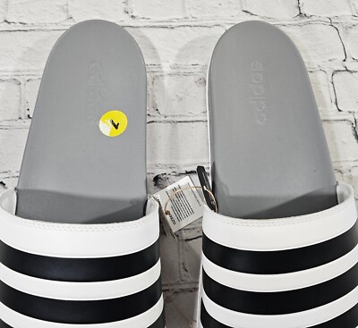 Adidas ADILETTE COMFORT Slide Sandal Shoe White Grey Black  display picture 3