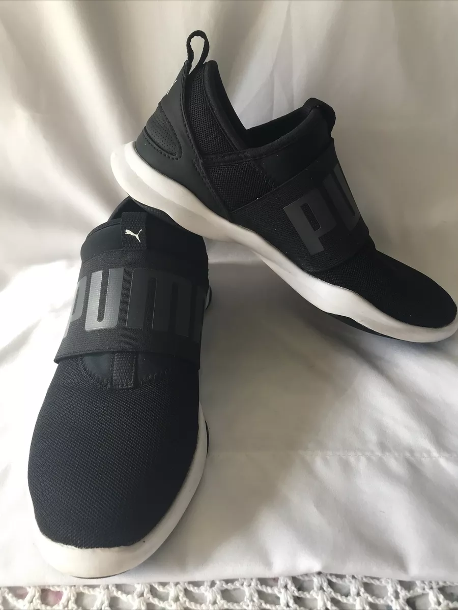 Puma dare deals women's sneakers