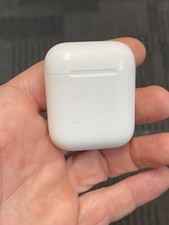 Genuine Apple AirPod 1st / 2nd (A1602) Charging Case Only (1)