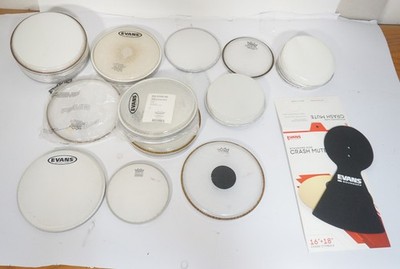 Konvolut ca. 30 Stück Drum Heads Schlagfelle Drum Zubehör Evans Remo ca. 6''-8''