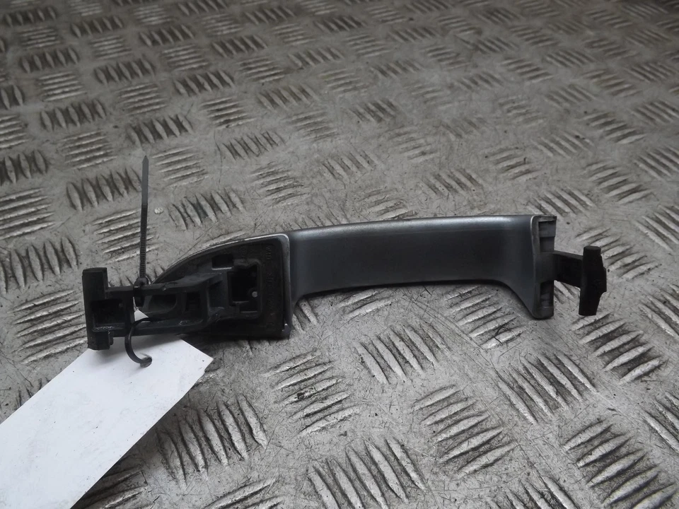 Manija puerta exterior trasera Volkswagen Passat pasajero izquierdo N/S azul B6 2005-2011D Foto 4 de 4