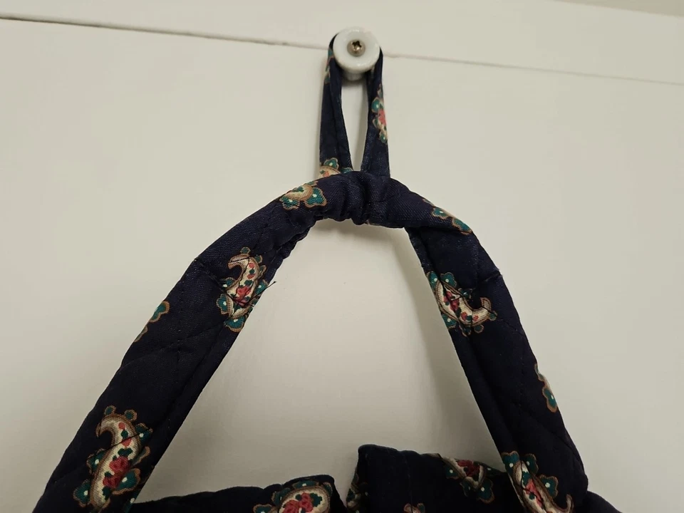 Vera Bradley Luggage Classic Navy Paisley Garment Bag Retired Folds Mini Duffle - Image 4 of 4