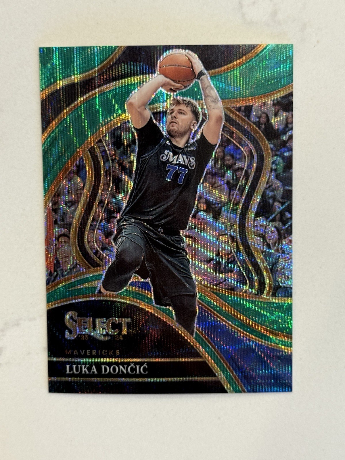 Luka Doncic 2023-24 Panini Select #251 Courtside Green Wave Prizm 38/50 SSP