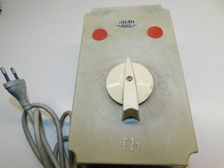 Piko Trafo/Fahrregler FZ 1 H0