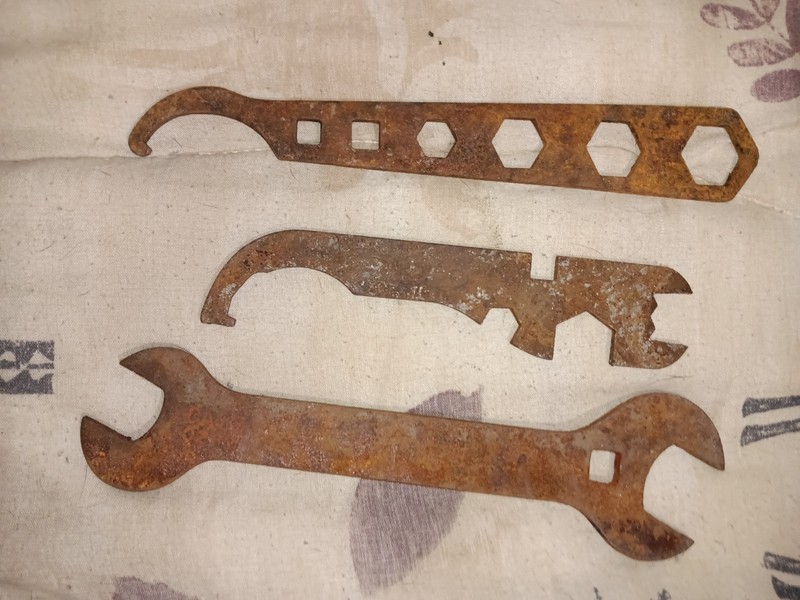 Vintage Set Of 6 Hand Tools 