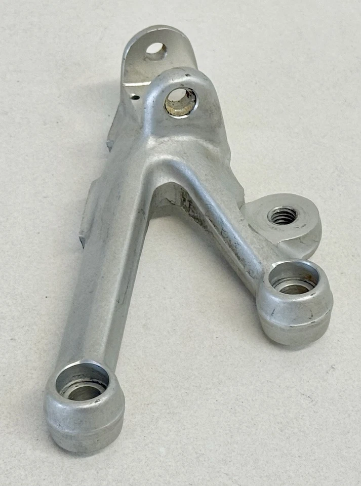 Genuine Ducati 2003-2007 749-999 Left Foot Peg Holder Plate Superbike 82410841A - Image 3 of 4