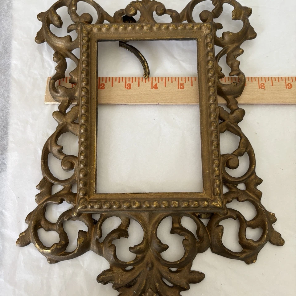 Antiguo marco de tocador de latón fundido NB&IW rococó barroco circa 1900 Foto 4 de 4