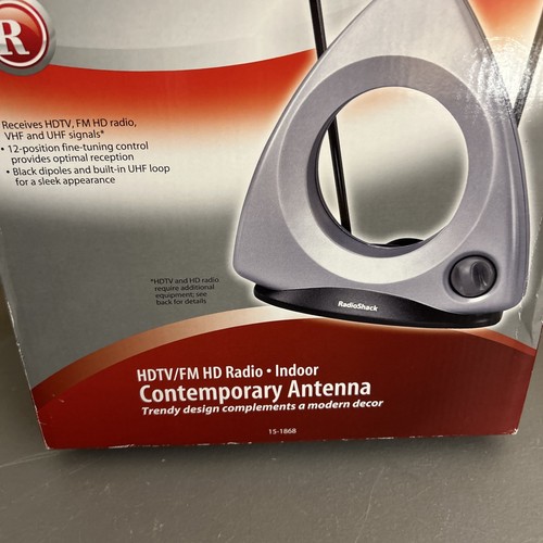 RadioShack HDTV/FM Indoor HD Radio Antenna, 15-1868 w/ Cable. - Picture 11 of 15
