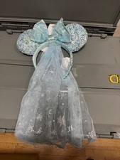 Elsa Shanghai Disneyland Tiara Light Up With Beaded Veil