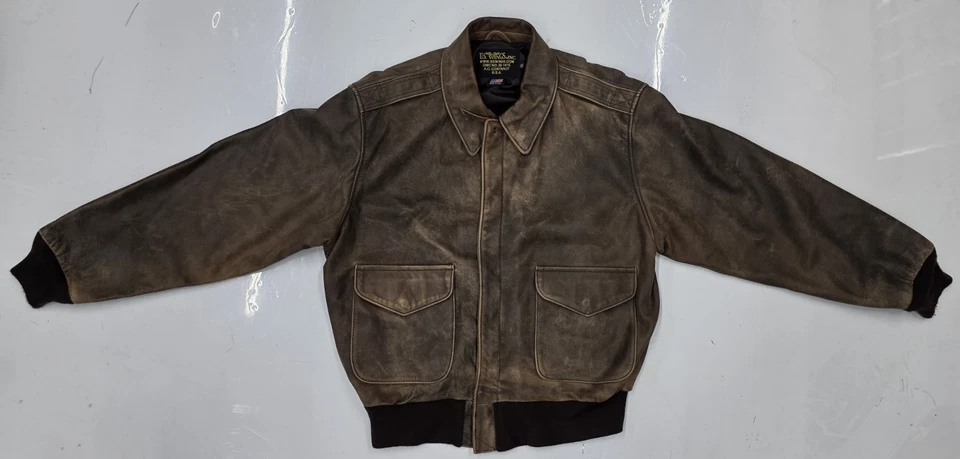  Chaqueta de cuero de bombardero US Wings hecha en EE. UU. 🇺🇸  Foto 2 de 4