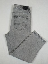 NWT American Eagle Mom Jean Grey Wash Denim Size 6 Short Distressed Jeans