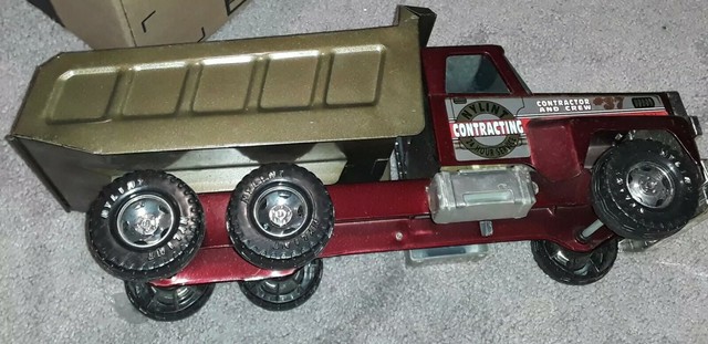 nylint steel toy trucks
