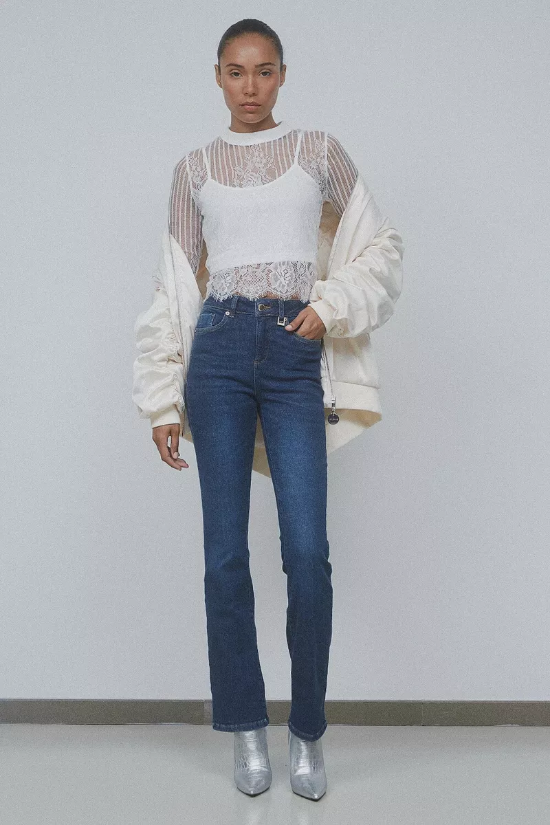 Jeans modello best sale bootcut