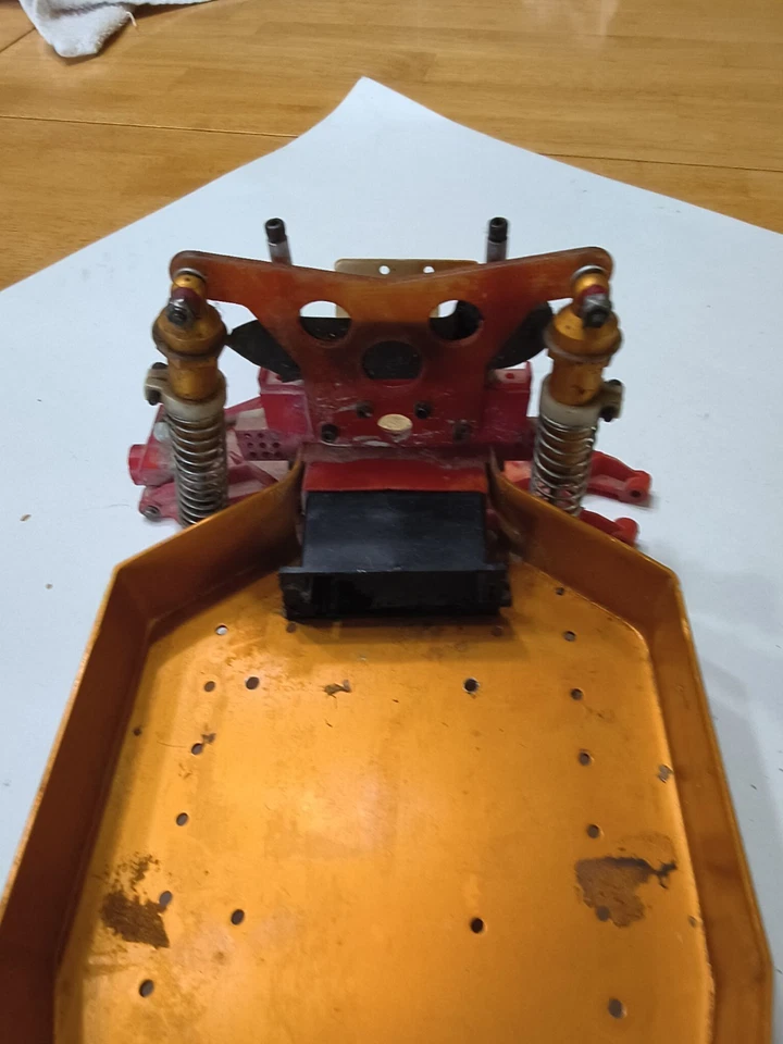 Vintage Team Associated RC10 A Stamp Gold Pan Shocks - Image 2 of 4