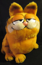 Dakin Company Plush Garfield 1981 11 "