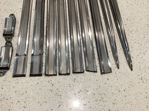 <!--F#f_0-->HOLDEN EH PREMIER SPECIAL SEDAN STAINLESS TRIMS NASCO<!--F/-->