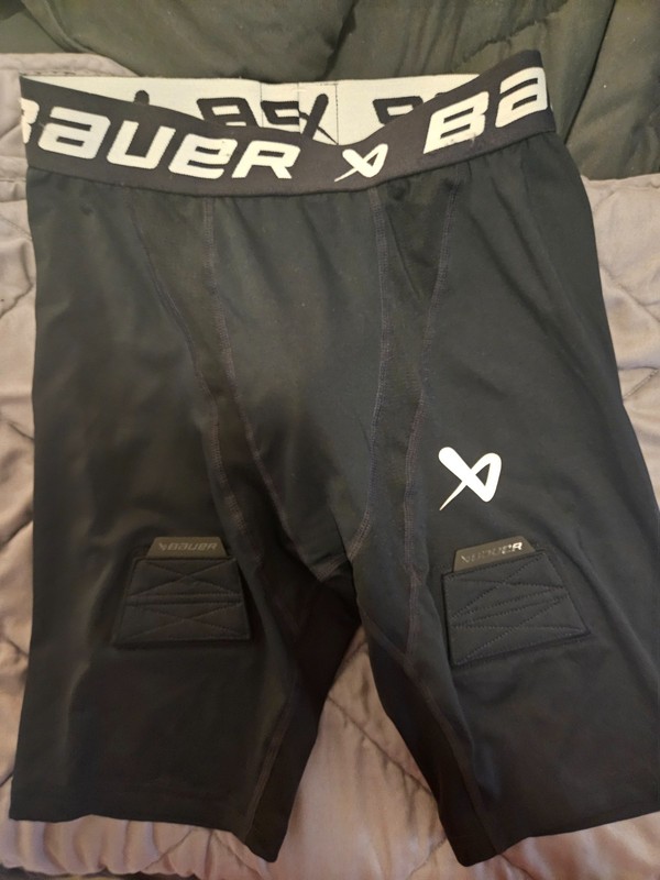 Bauer Compression Hockey Shorts Youth Boy's Size XL