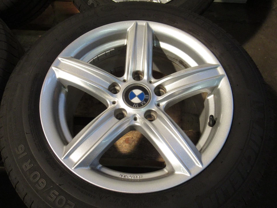 top Michelin Aluräder Sommer BMW 3 F30 F31 Mini Pace- Countryman 205/60R16 5x120 - Bild 3 von 4