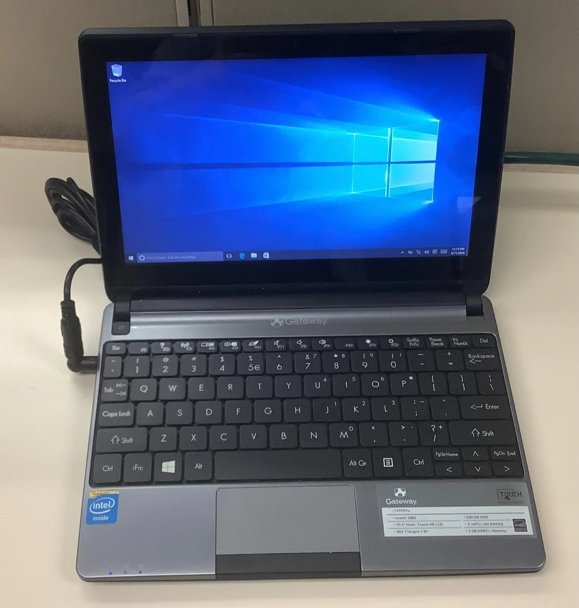 Gateway 4 GB RAM PC 500-749 GB Hard Drive Capacity Laptops
