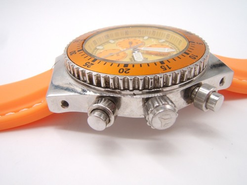 TECHNOMARINE CHRONOGRAPH WRIST WATCH WORKING ORANGE BEZEL & DIAL - Picture 4 of 9