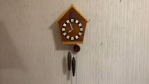 Soviet Vintage Cuckoo clock, USSR clock, Soviet working clock, Working cuckoo - Video 1 of 1