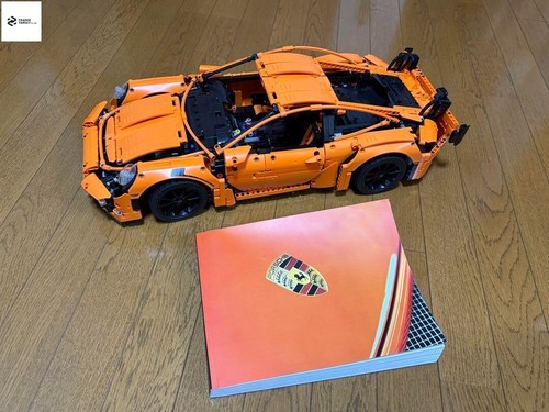 LEGO Technic Porsche 911 GT3 RS 42056 In 2016 Used Retired Complete W/Manual