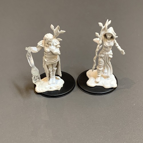 New Lot 8 Pcs Dungeons & Dragon DND Figure Pathfinder Battles Deep Cuts Toys #26 - Picture 4 of 7