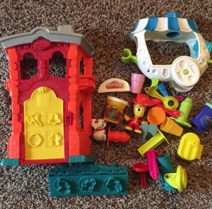 play doh firehouse