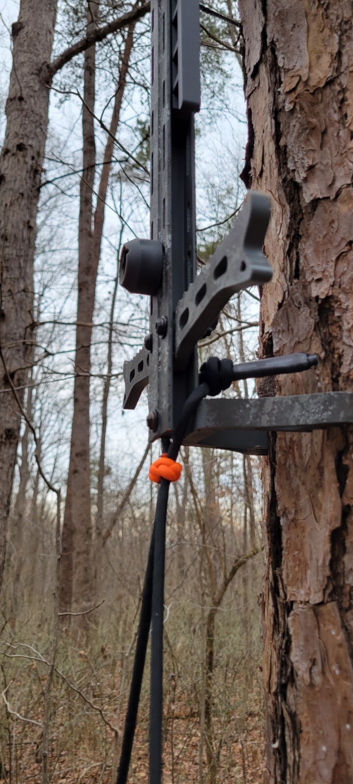 Hunting Climbing Stick Aiders with gray digital camo steps - Bild 4 von 6