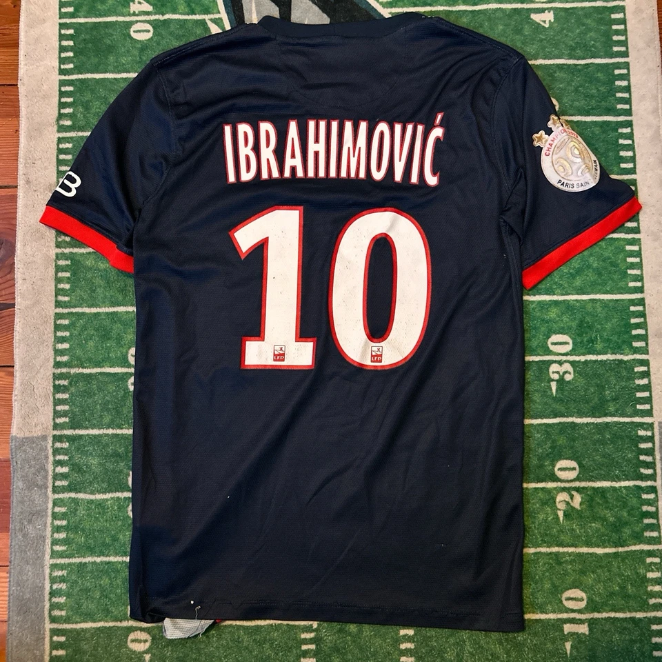 Paris Saint Germein 2013/14 Home Ibrahimovic Jersey Nike Football Shirt Mens S - Image 2 of 4