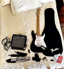 Fender Squire Stratocaster, barely used , with many accessories