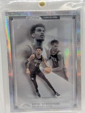 Victor Wembanyama 2025-26 Topps Chrome Glass Canvas GC-10 San Antonio Spurs 