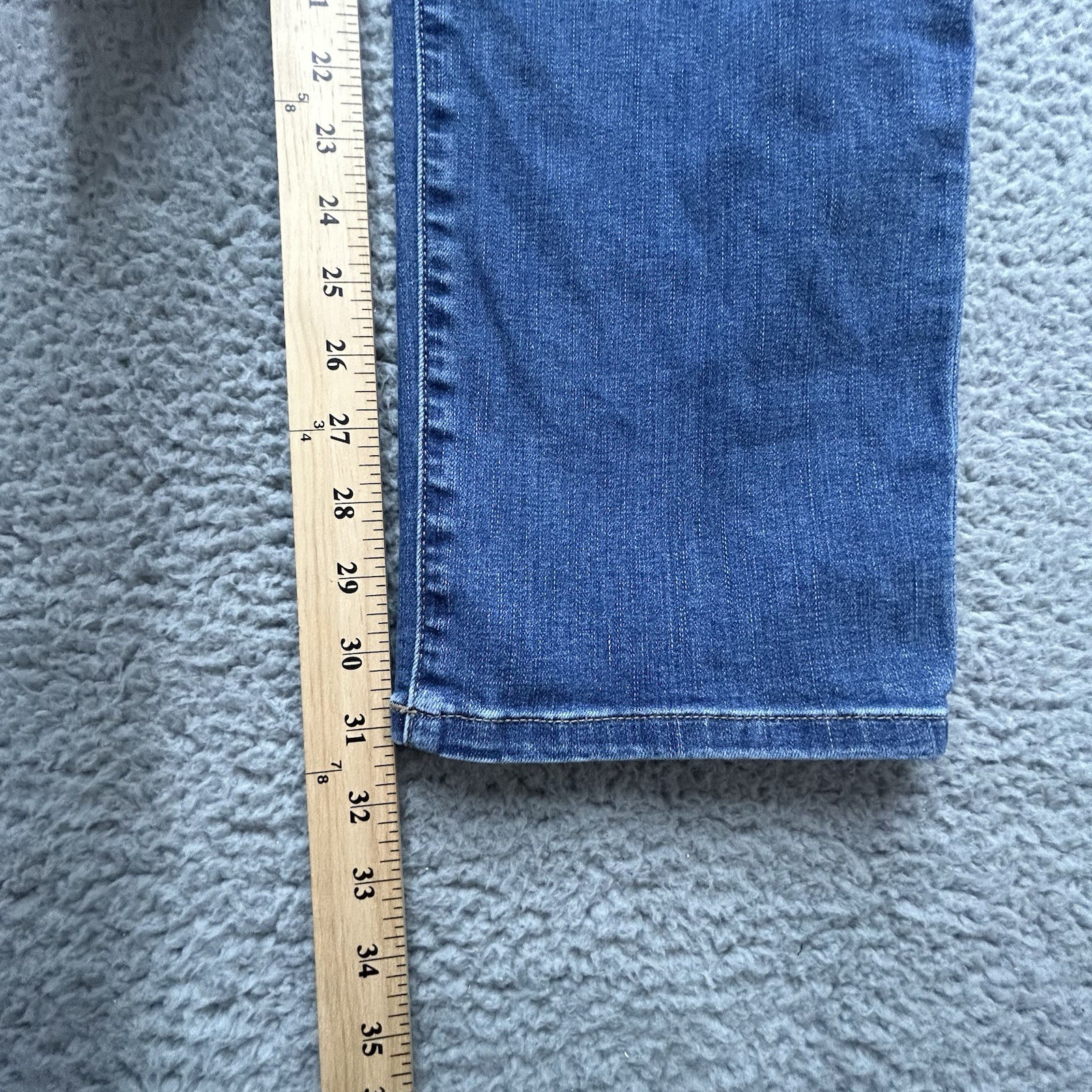 Joe's Jeans Men's 42x31 Blue Denim Straight Leg 5 pocket Preppy Stretch