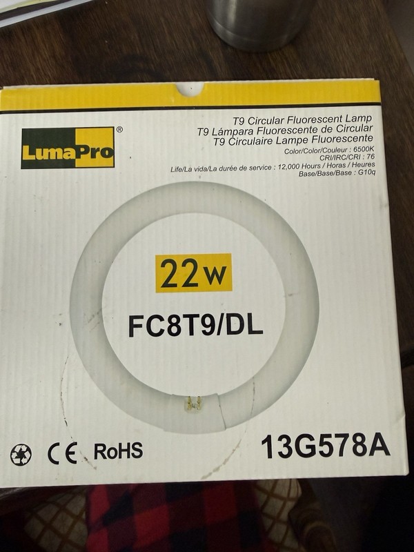 LUMAPRO T9 CIRCULAR FLOURECENT LAMP 22W FC8T9/DL