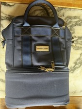 Drakes Pride lawn Bowls Carry