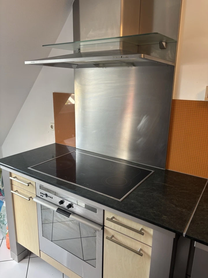 Einbauküche mit Siemens Induktionsherd, Spülmaschine & Granitplatte - gepflegt - Bild 4 von 4