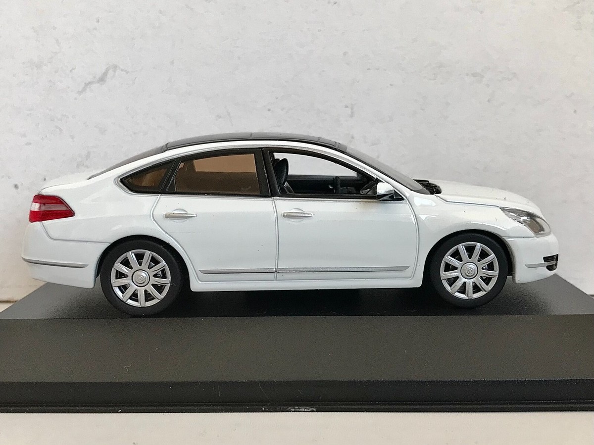 WIT'S 日産 ティアナ アクシス 1/43 NISSAN TEANAレア WIT'S