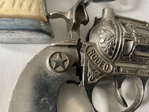 7 Vintage Toy Cap Guns – 3 of the cap guns working, others are for parts - Picture 19 of 20