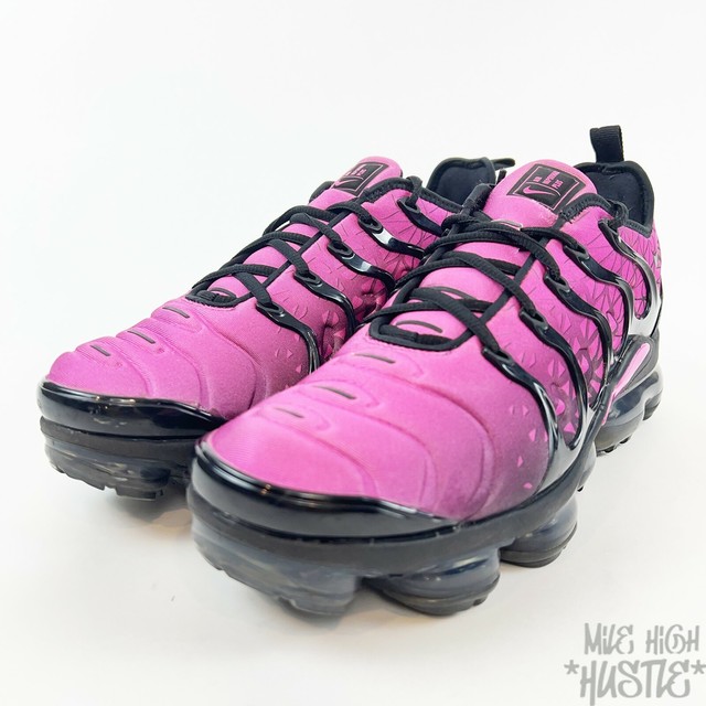 nike air vapormax plus active fuchsia