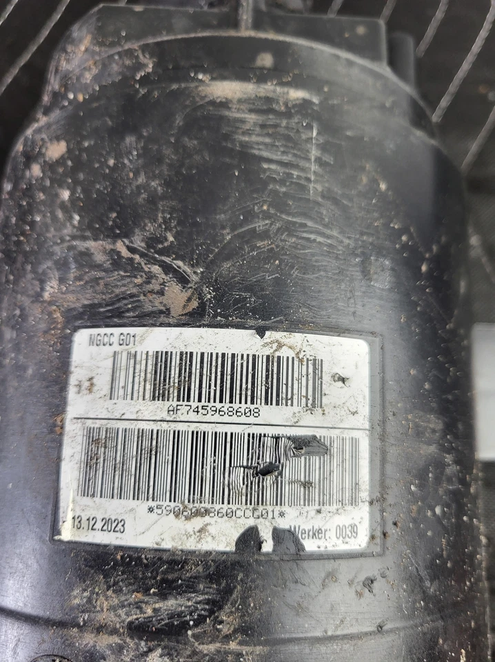 2024 BMW X4 Fuel Vapor Canister Filter 16137459686 2019-2024 Used OEM Foto 3 de 4