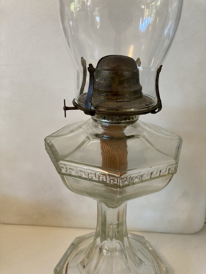 Antique 1911 Large ROMAN GREEK KEY Octagon Pattern Glass OIL LAMP w